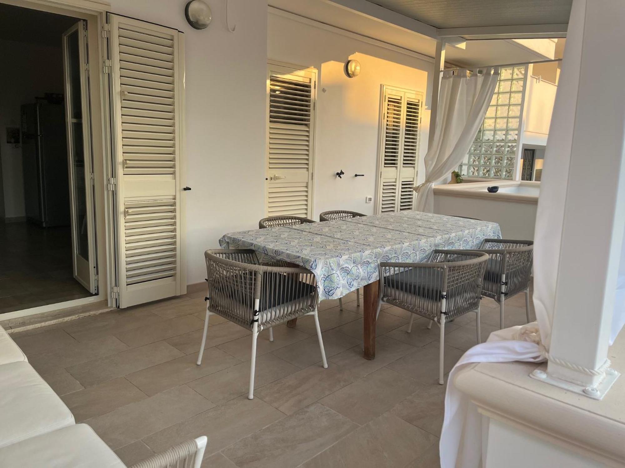Villa Ticia A 100 Metri Dalla Spiaggia Con Parcheggio Privato Lido Marini Exterior photo